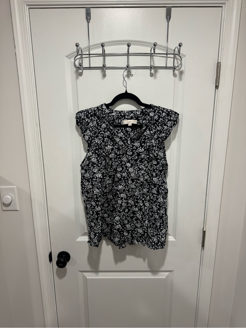 LOFT Black Floral Ruffle Sleeve Blouse